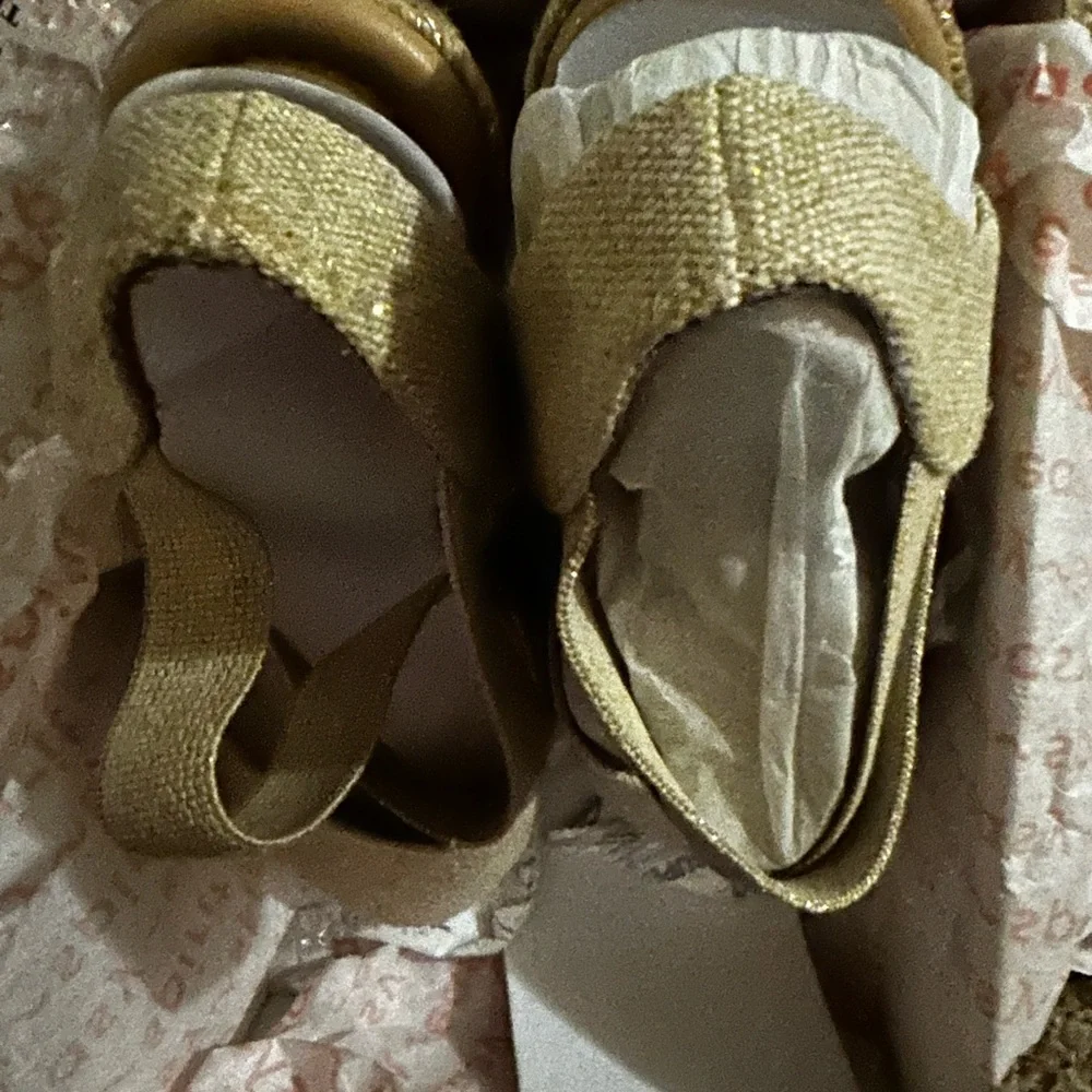 East Spirit NIB ESPADRILLE gold size 8 wide - Picture 8 of 11